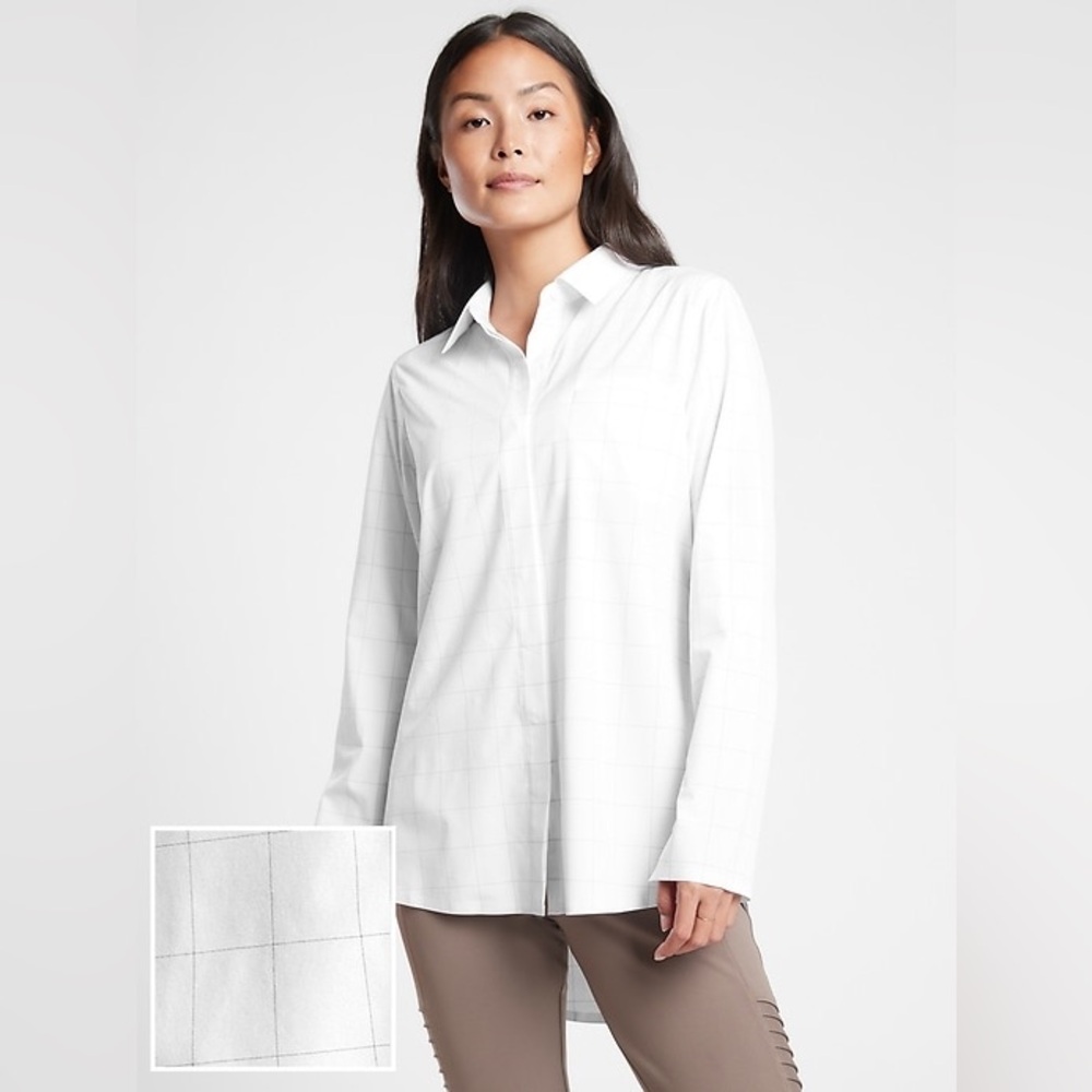 Athleta Textured Urbanite Top in White Grid